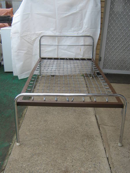 Single bed